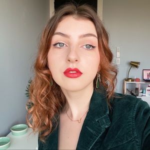 Meet your Posher, Hailey